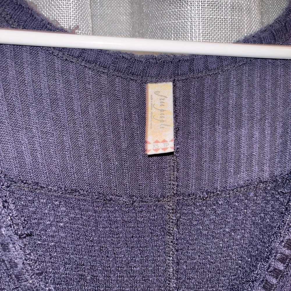 Free People Oversized Waffle Knit Sweater – Navy - Picture 3 of 5